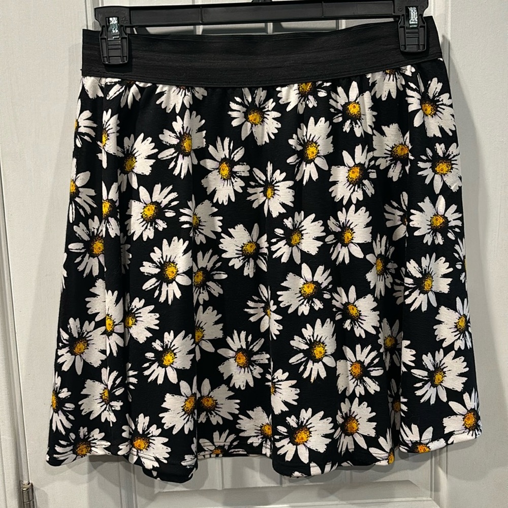 Vitta Luna daisy mini skirt with elastic waist